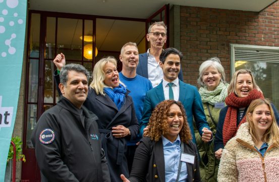 Nationale Klimaatweek - wethouder Zeegers en minister Jetten samen met de klimaatburgemeesters van Rotterdam.